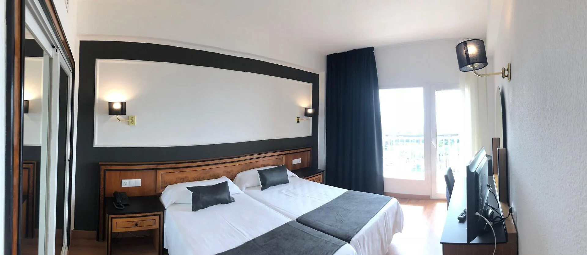 Ohtels Gran Hotel Almeria 4*,  Spain