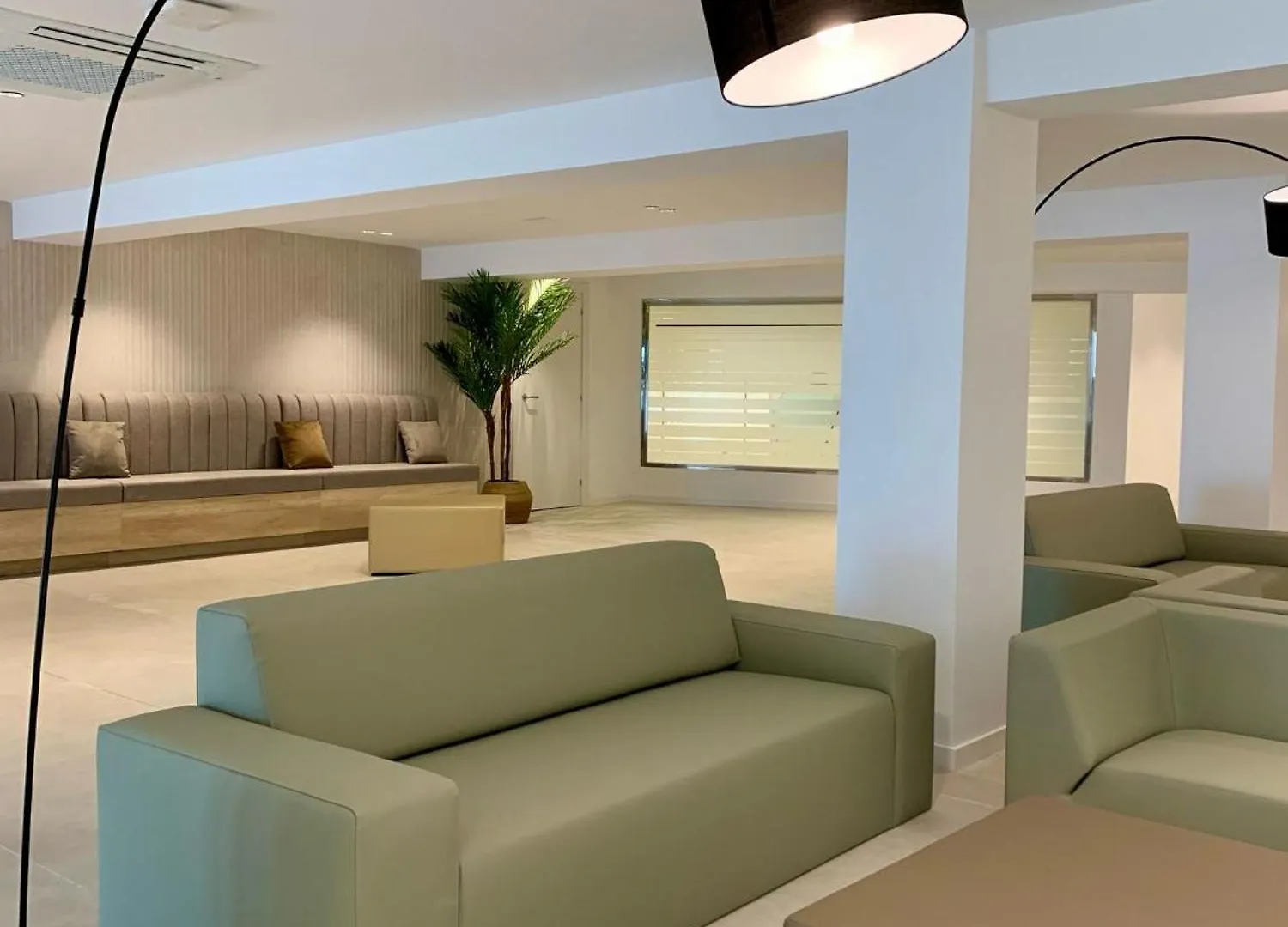 Ohtels Gran Hotel Almeria 4*,